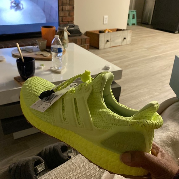 Adidas Ivy Park Drip 2 Brand New *Sold Out online* - Picture 8 of 9